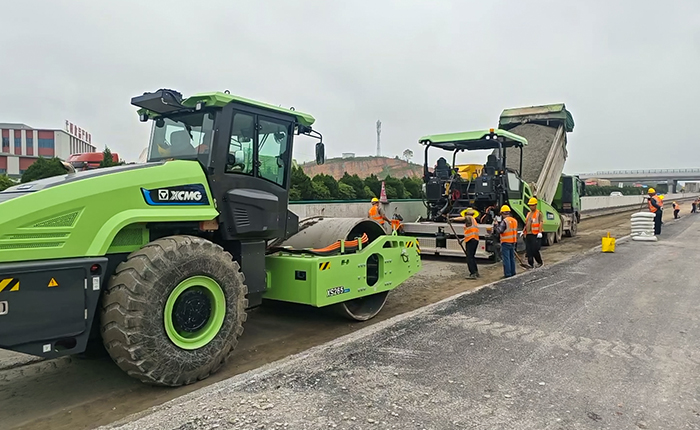 全国首例！冰球突破mg道路新能源成套设备赋能城市更新